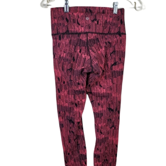 COPY - Lululemon High Times Pant. Size 6 - Picture 4 of 8